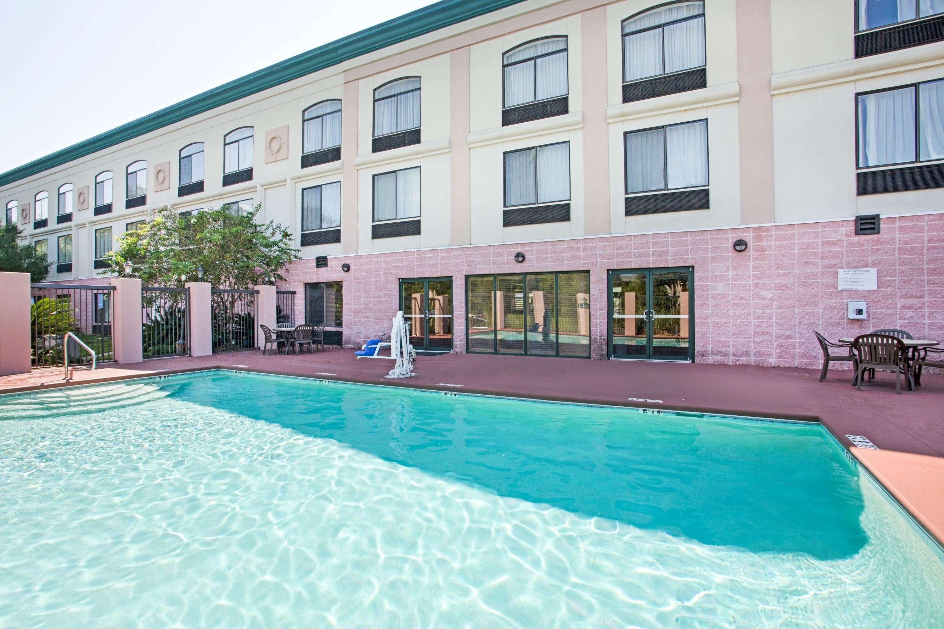 Holiday Inn Express & Suites - Mobile - I-65 By Ihg Exteriér fotografie