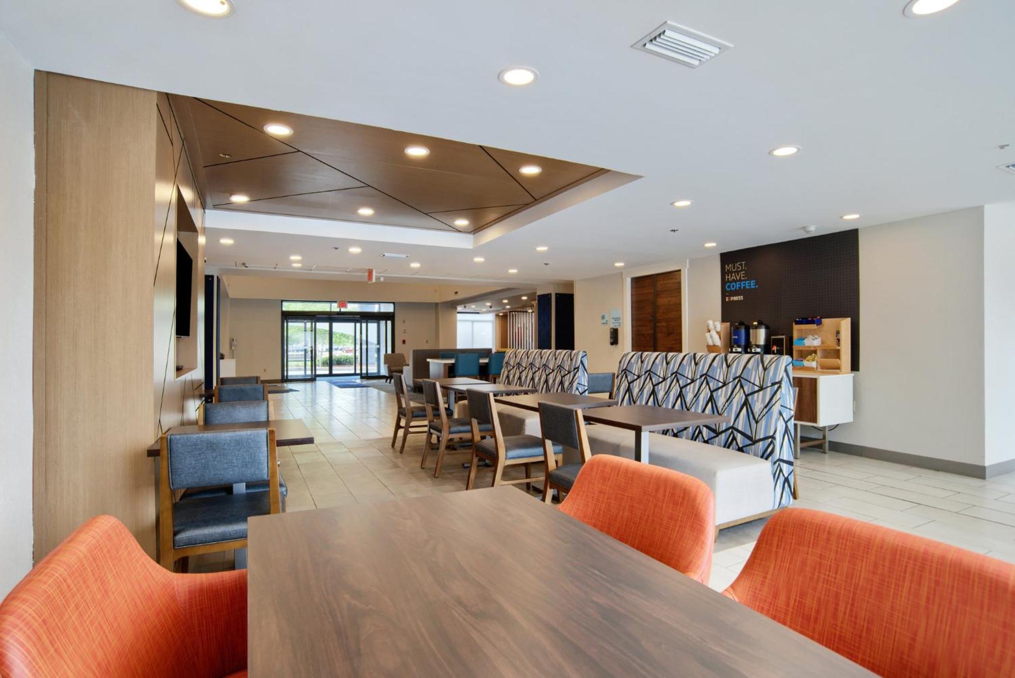 Holiday Inn Express & Suites - Mobile - I-65 By Ihg Exteriér fotografie